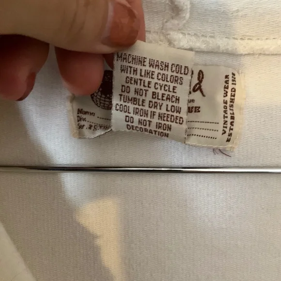 One World Special Issue Zip-Up Large - Picture 8 of 9